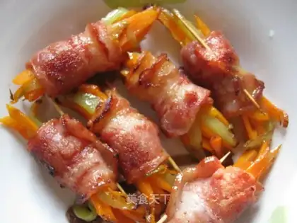 Bacon Vegetable Roll
