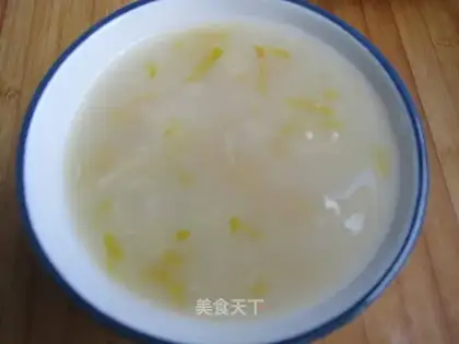 Pumpkin noodle soup
