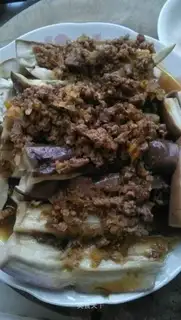Meat and eggplant