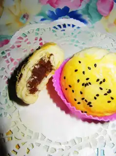 Lian Yong Mooncake