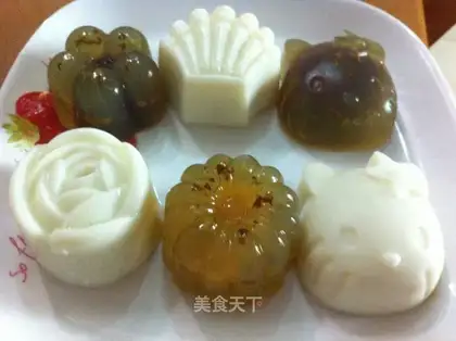 Crystal moon cake