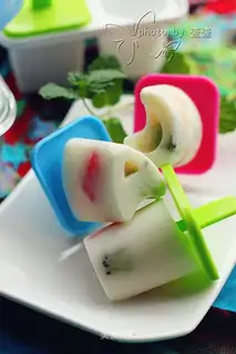 Fruit yogurt ice