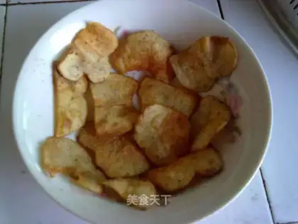 Homemade chili chips