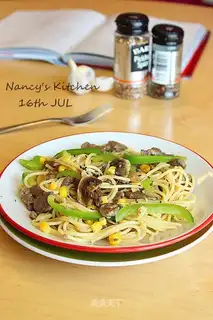 Black pepper willow fried pasta