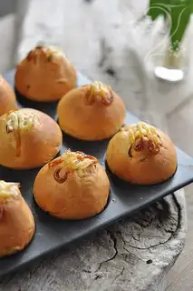 Luxury bacon buns