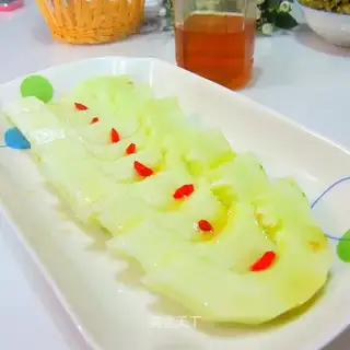 Ice, sweet melons