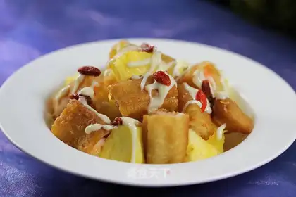 Pineapple and shrimp