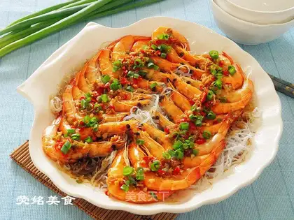 Garlic fan steamed shrimp
