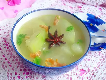Seameat melon soup