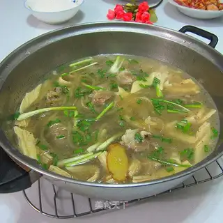 Pork pot for a rib fan