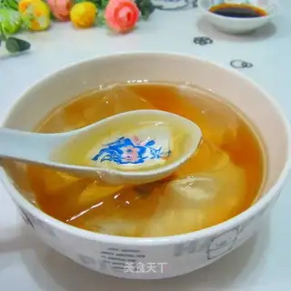 Red tea, cold powder