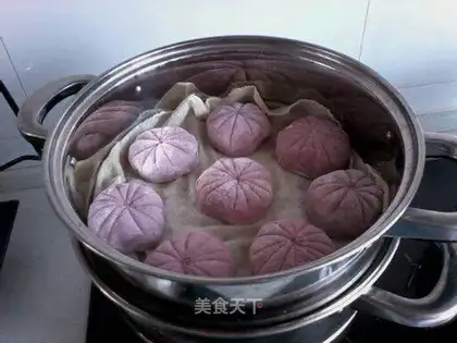 Milky potato buns