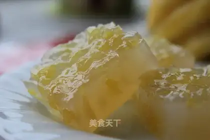 Pineapple horseshoes