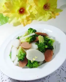 Orchid beef sausage fried pastry