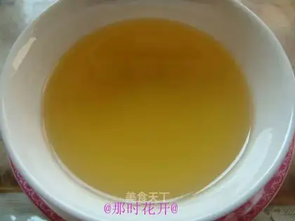 Homemade green pepper oil