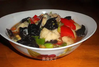 Five-colour seafood salad
