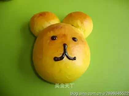 Bear bread