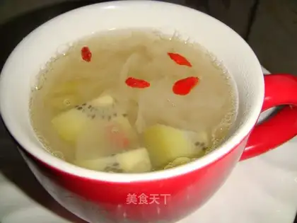 ♪ ♪ The silver ear soup ♪