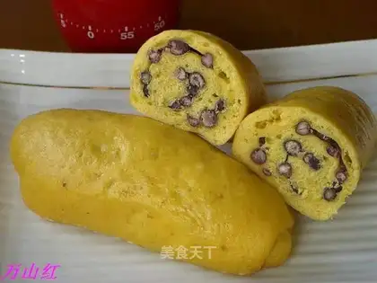 Pumpkin bean buns