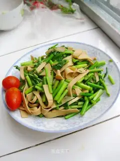 Garlic soy sauce
