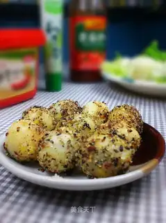 Salt and pepper quail eggs