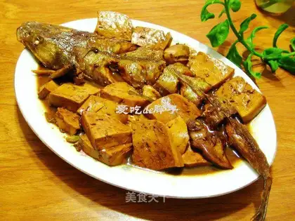 Braised fish with tofu
