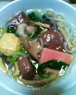 duck blood noodles soup