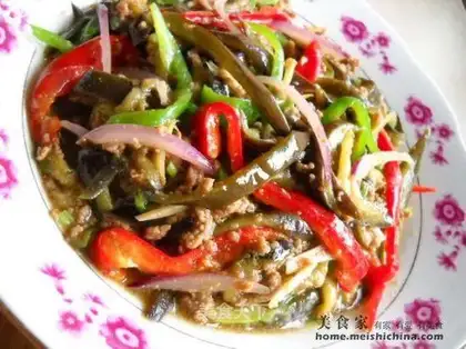 stir-fried shredded beef with shredded tomato