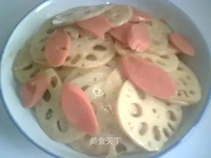 Cold lotus root slices