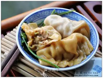 Dried scallops and pork dumplings