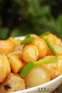 Stewed double balls with scallops