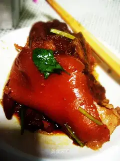 Private dish, beer, stewed pork knuckle