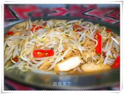 stir-fried bean sprouts with plum fragrance