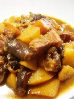 Braised Three Treasures with Pork