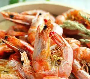 Microwave dried shrimp