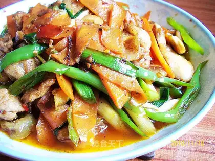 Carrots, garlic sprouts, twice-cooked pork