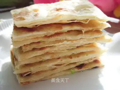 Pepper and onion cake