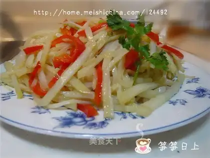 Shredded potatoes with onion flavor