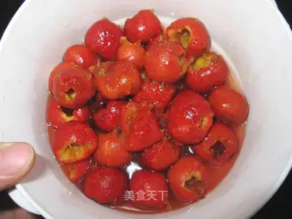 stir-fried red fruits with osmanthus flowers
