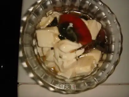 Preserved eggs mixed with tofu