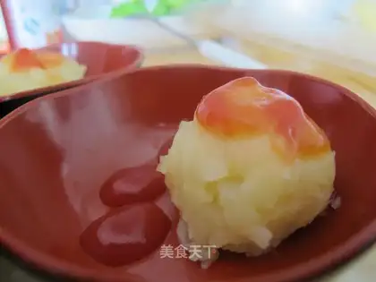Round mashed potatoes