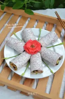 Spicy rice rolls