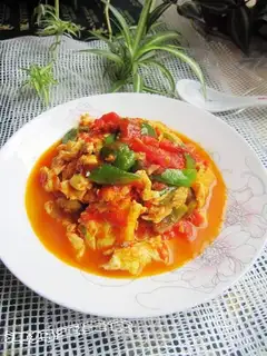 Potato pepper fried eggs