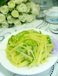 Cream pepper with potatoes