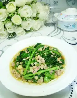 Garlic pork and radish