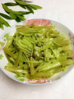 Garlic cabbage