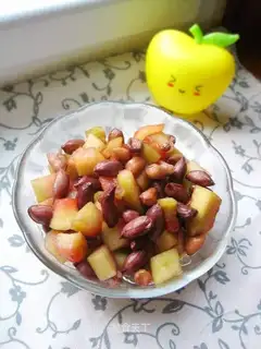 Watermelon with peanuts