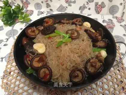 Fish fan mushrooms