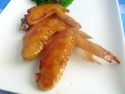 Honey chicken wings