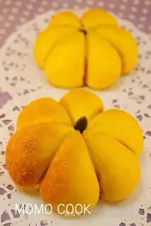 Pumpkin bread